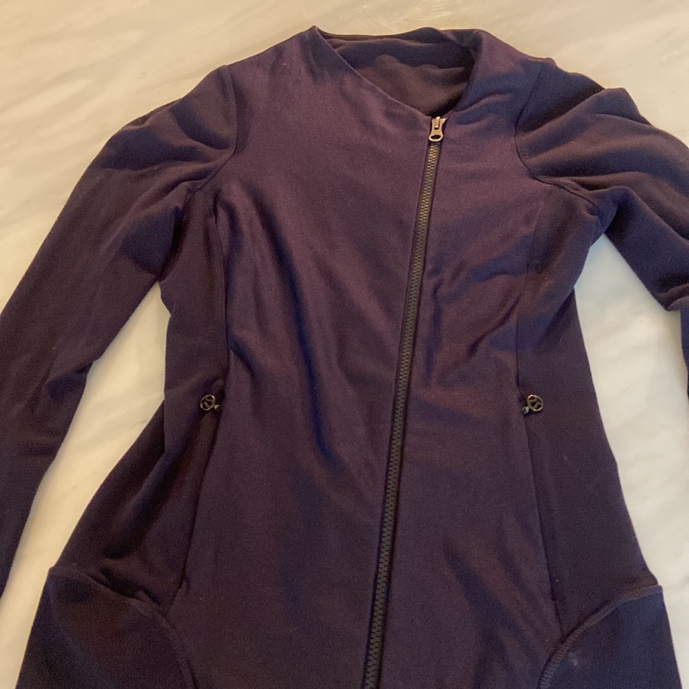 Metallic Lululemon jacket - Picture 4 of 7